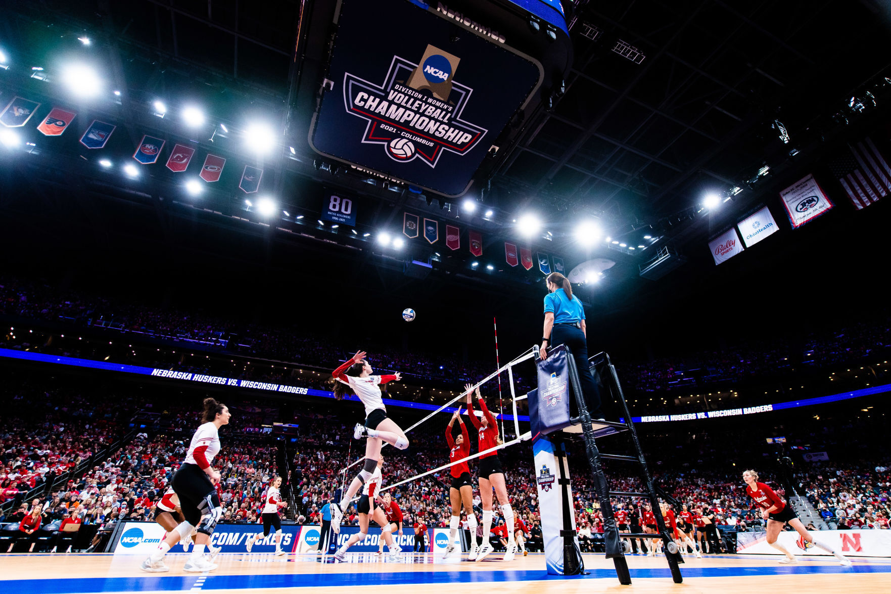 Badgers Volleyball Champs 121821 06-12192021162001